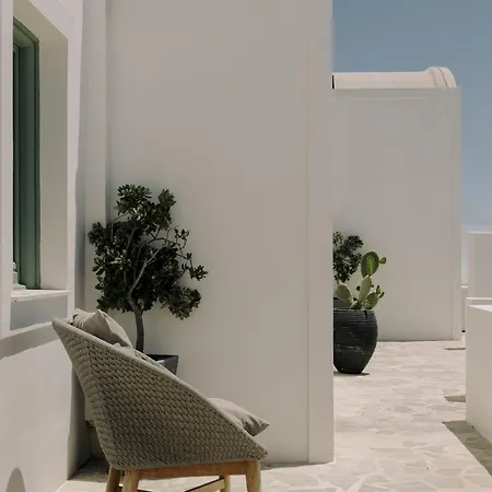 Agave Santorini Design Boutique Aparthotel 4*