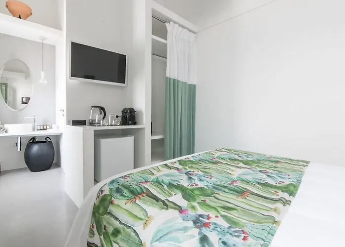 Agave Santorini Design Boutique מלון אימרוביגלי