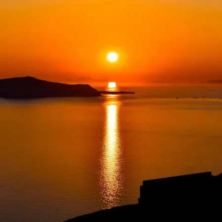 Agave Santorini Design Boutique イメロヴィグリ