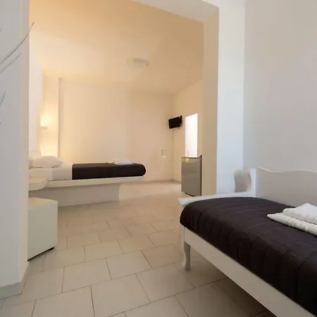 Agave Santorini Design Boutique ホテル 4*